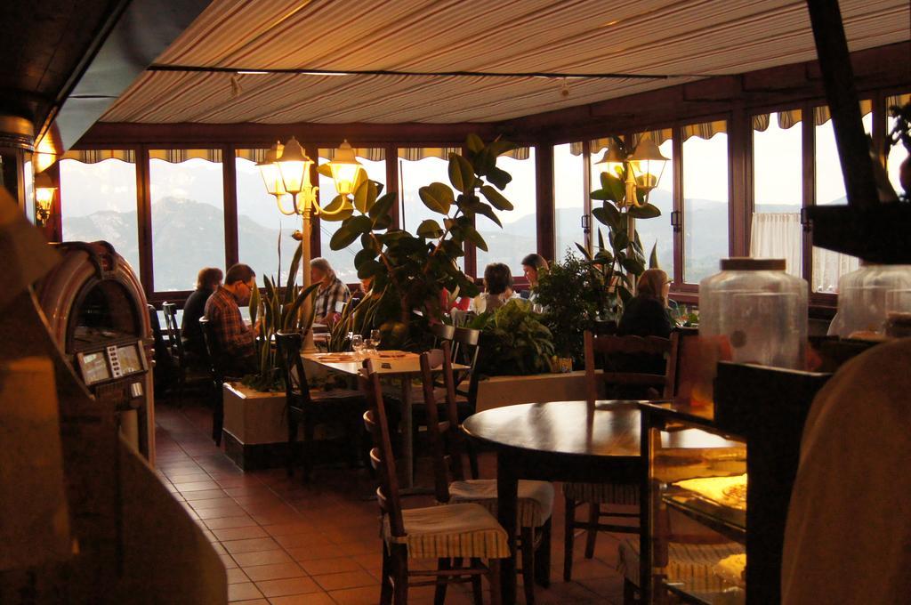 Al Ponte Hotel Cademario Bagian luar foto